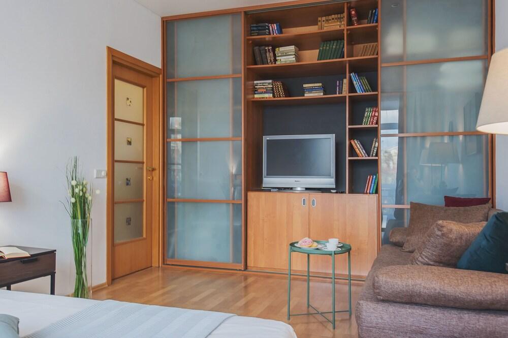 GM Apartment Patriarshiy