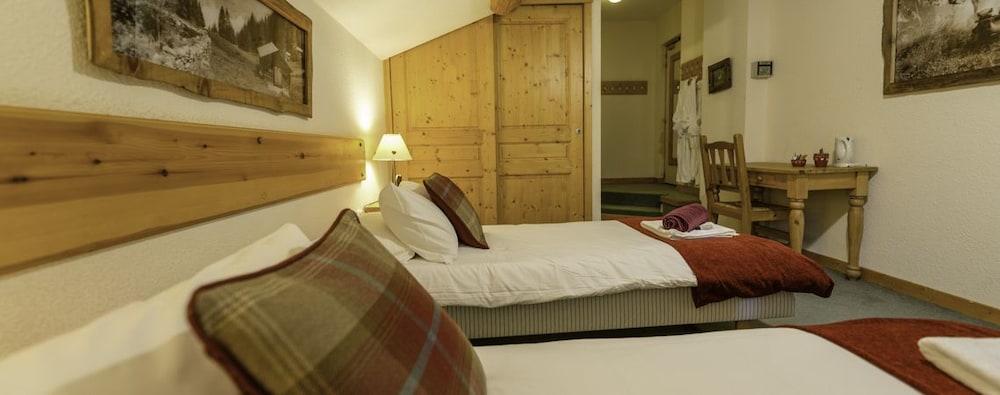 Chalet Cœur des Brévières by Chalet Chardons