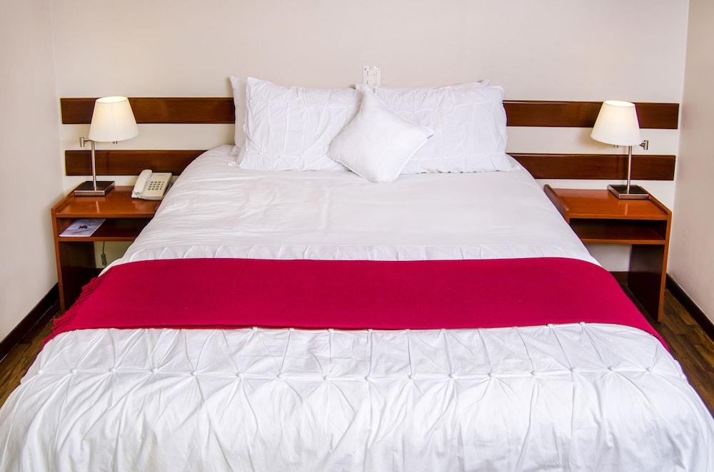 Alwa Standard Hotel Boutique