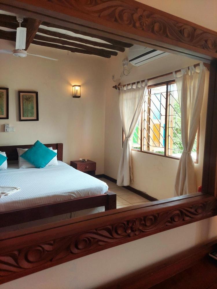 Galawa Beach Apartments