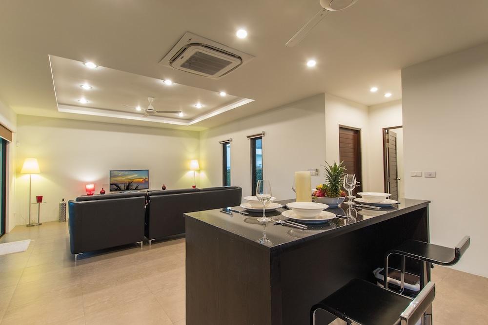 Elegant Villa NC10 at Tropical Residence