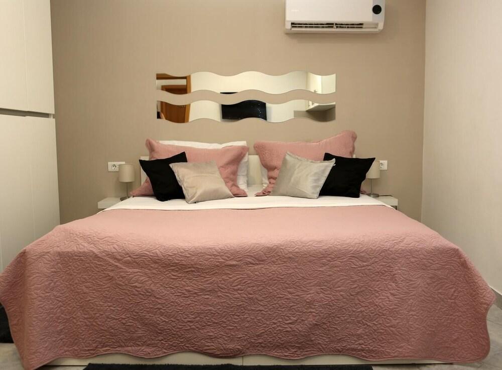 Apollo Rooms- Adults only