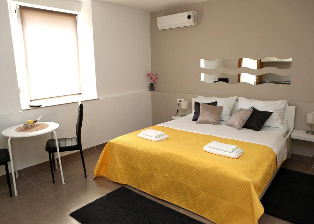 Apollo Rooms- Adults only