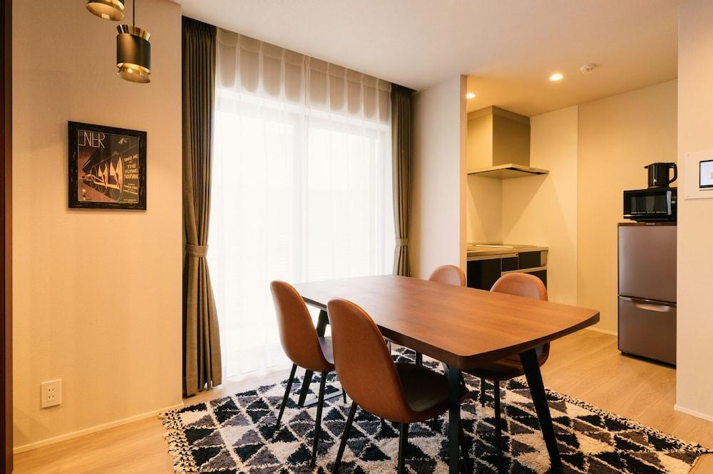 GRAND BASE Hakata Haruyoshi