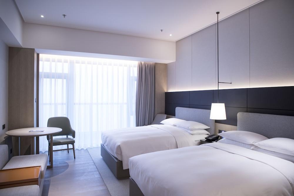 Yantai Marriott Hotel