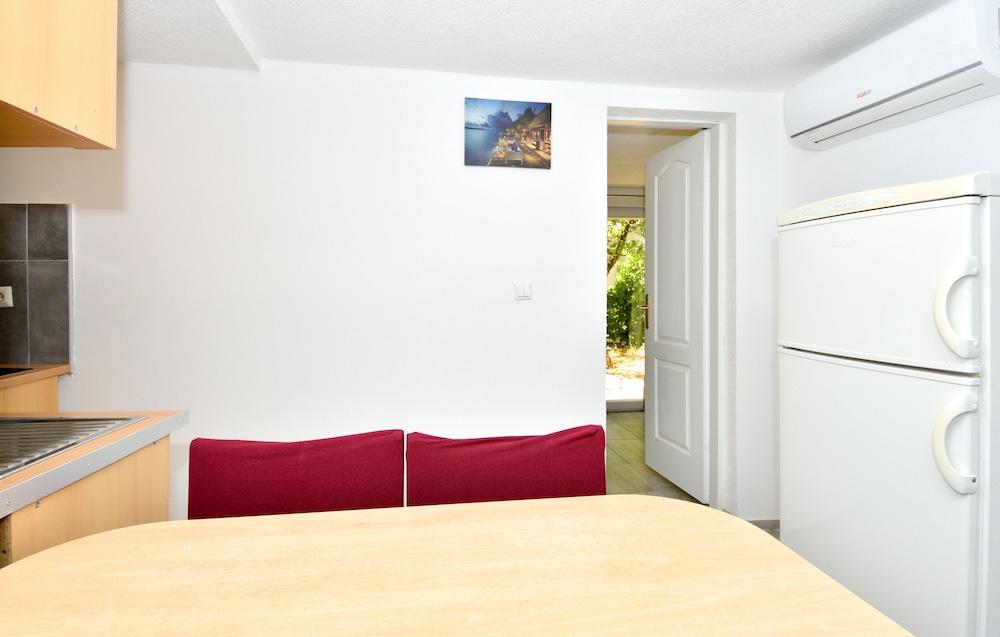 Apartmani Robi i Kristina