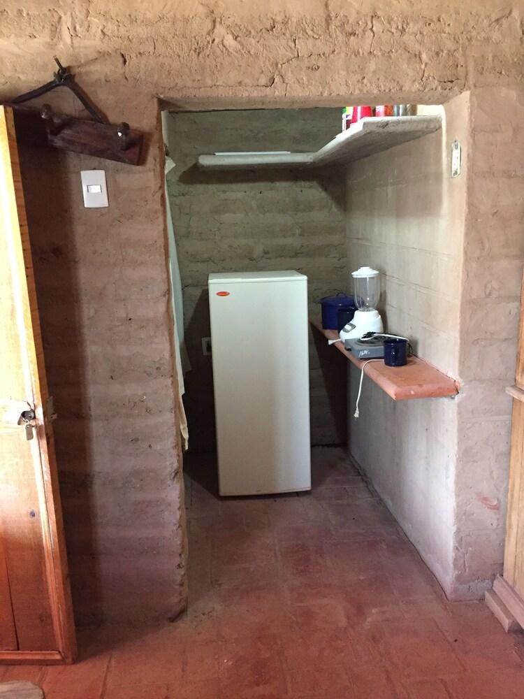 Las Flores Hotel y Cabañas