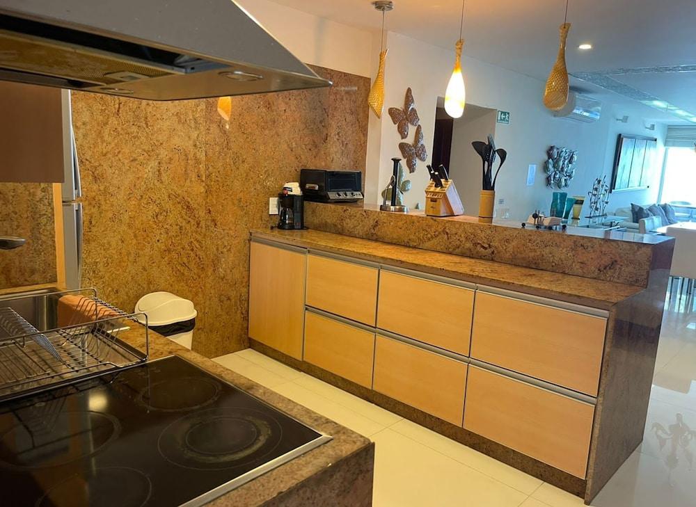 Modern Apartment in Torres del Sunrise