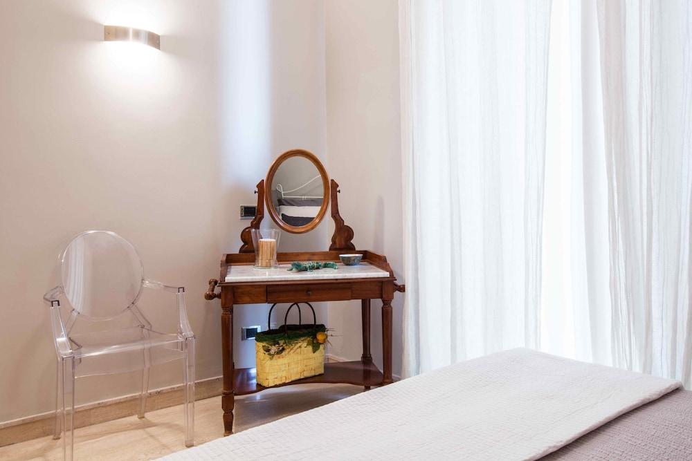 Family 2 bedroom Apartment Terrace Sorrento Centre