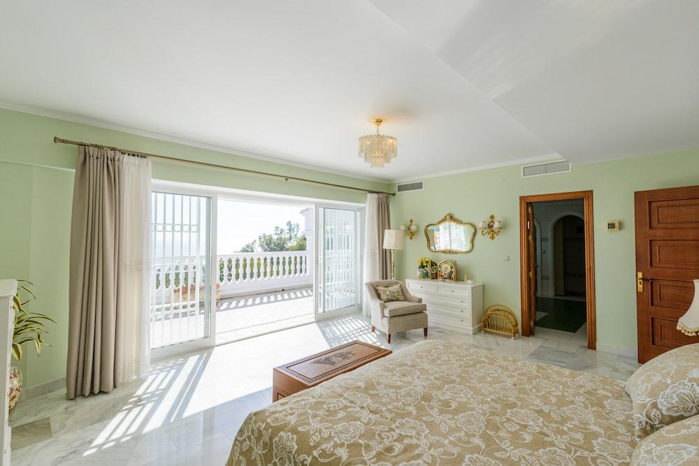 Cubo's Villa las Colinas