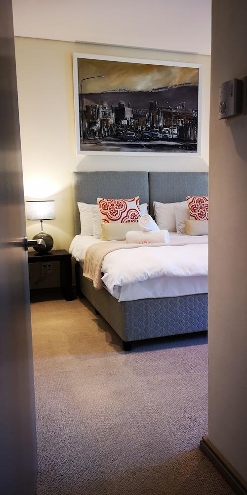 Cartwrights Apartments