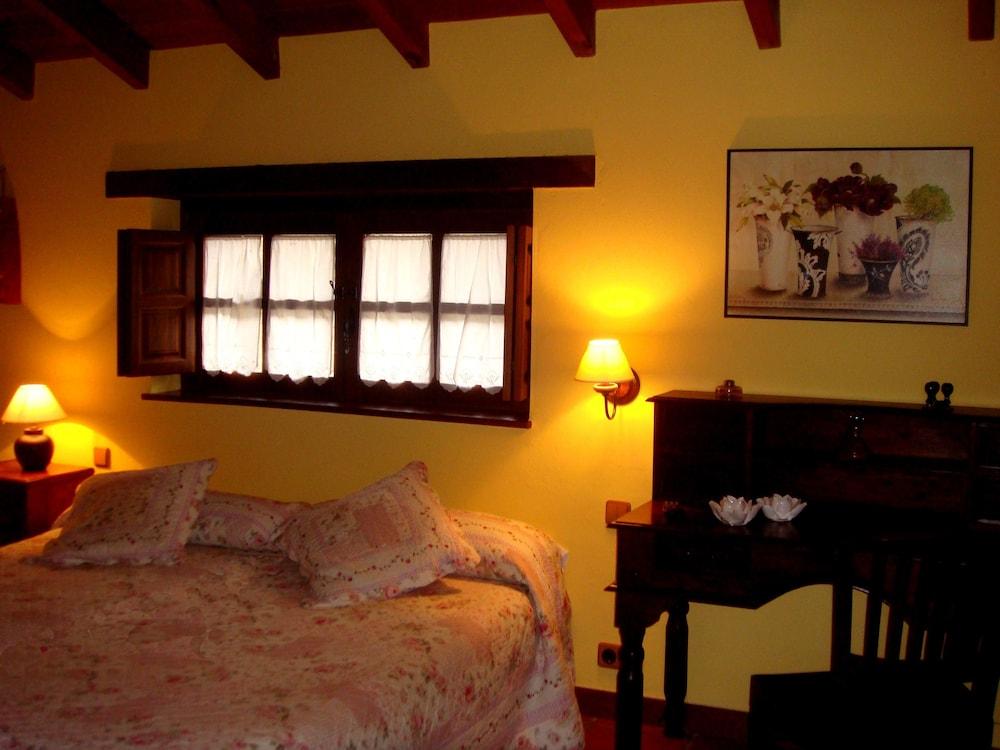 Alojamientos Rurales Valle de Bueida