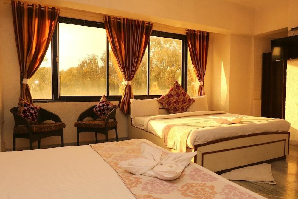 Hotel Darshan Palace