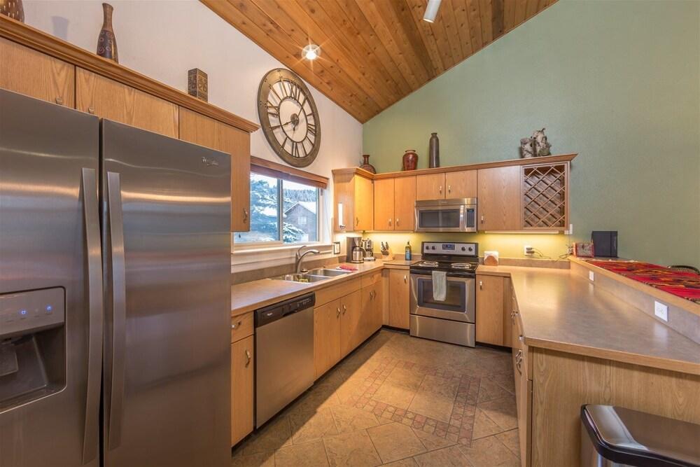 Big Sky - Firelight 464