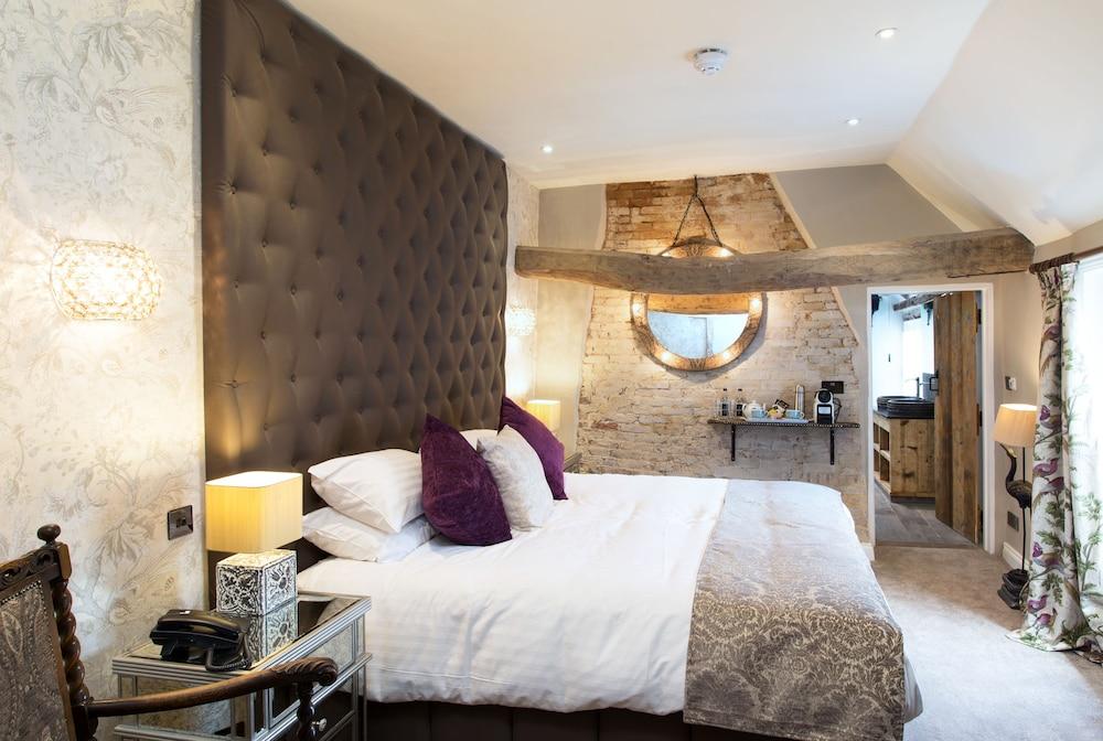 The White Hart Hotel