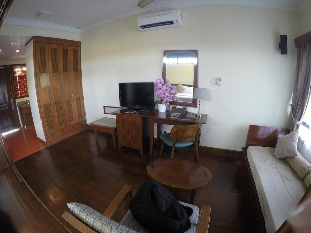 De Water Chalet Langkawi Lagoon