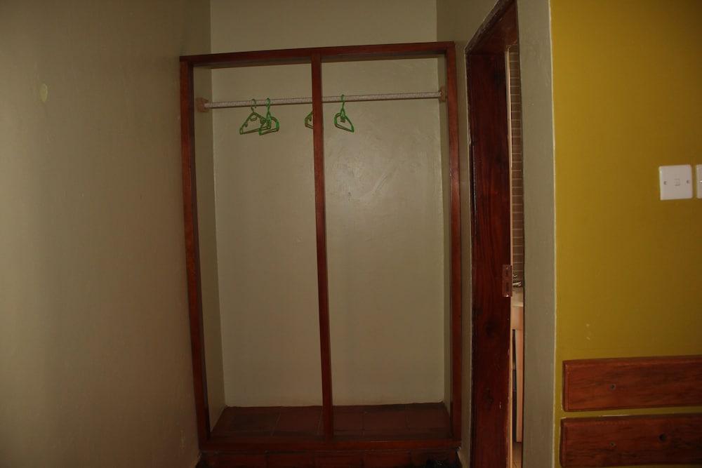 Saltek Forest cottages