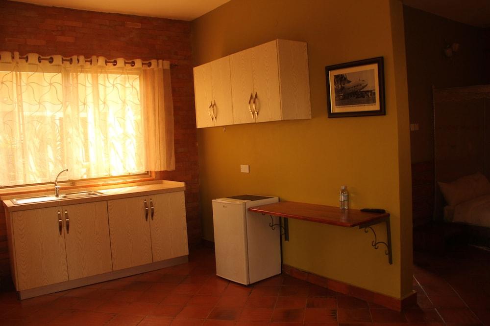 Saltek Forest cottages