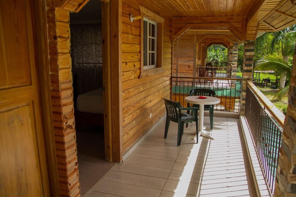 Hotel Colinas Del Rey