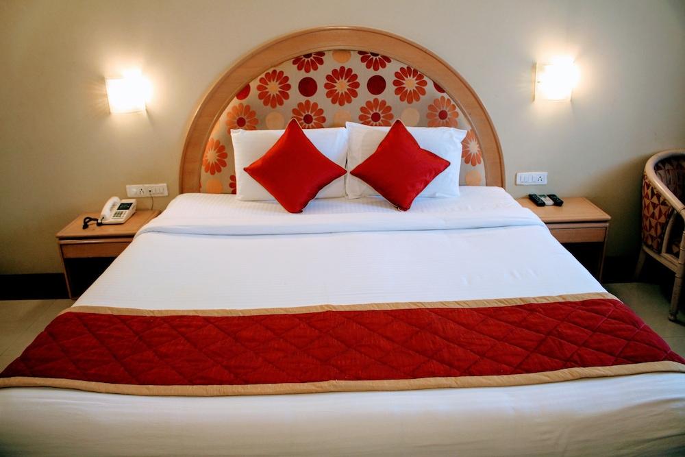 Risalo Hotel Indiranagar