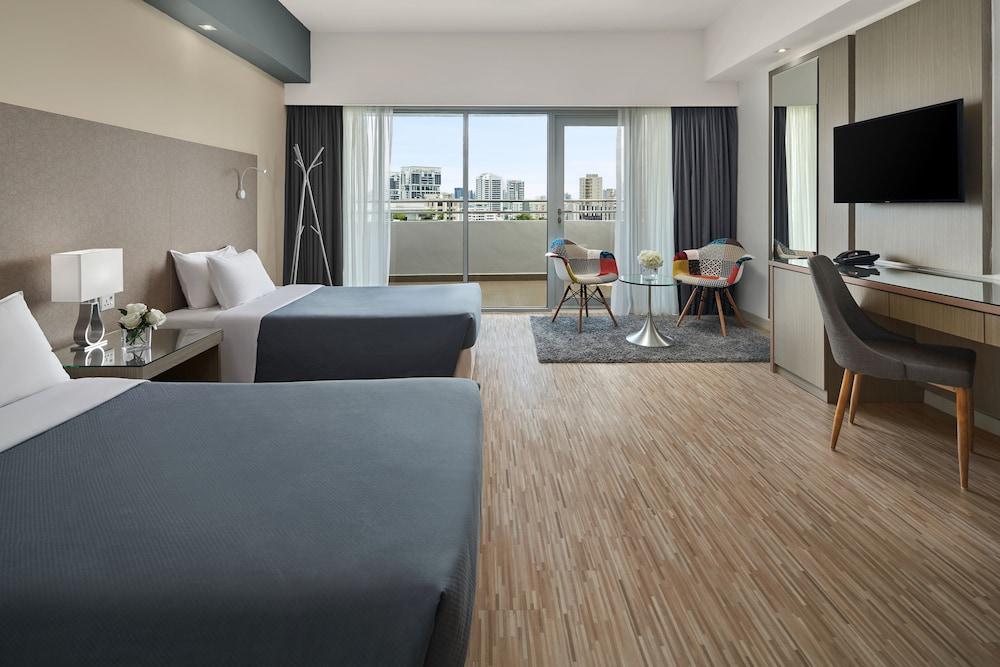 RELC International Hotel (SG Clean)