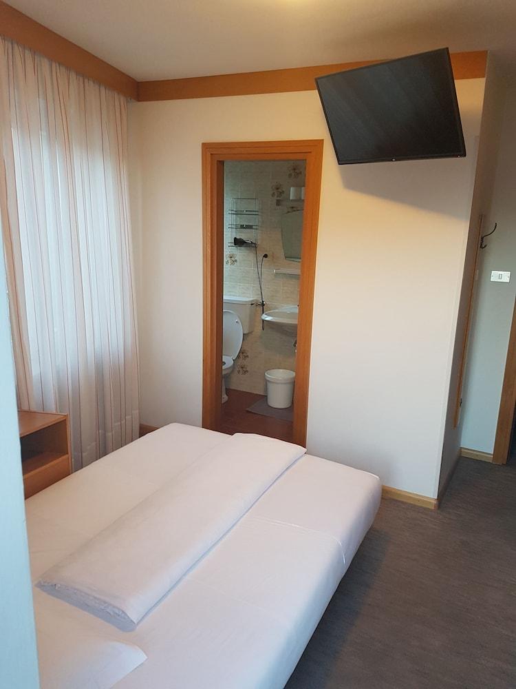 Hotel Pension Rechtenthal