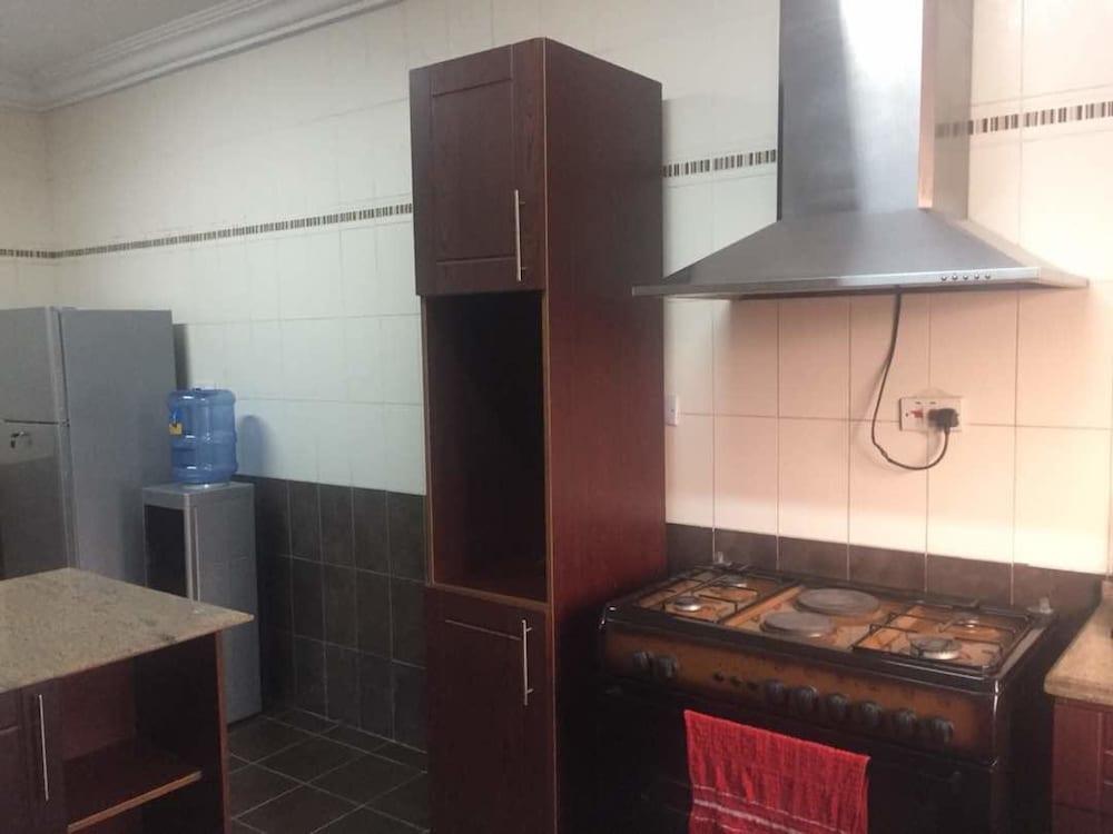 Perfect Havens at Abisogun Leigh