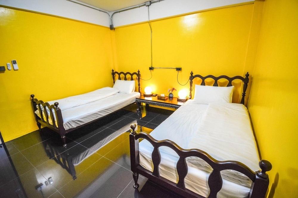 Baan Lung Poshtel - Hostel