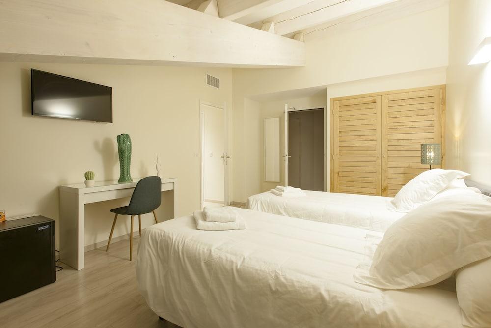 Hotel restaurant des Maures