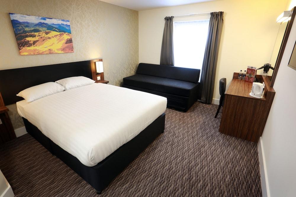 Talardy, St Asaph by Marston’s Inns