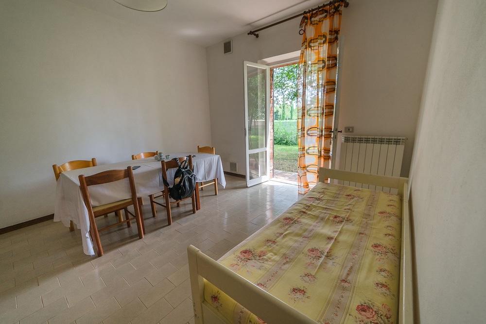 Tuscany Working Hostel