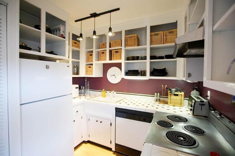 Castro Central Apartment