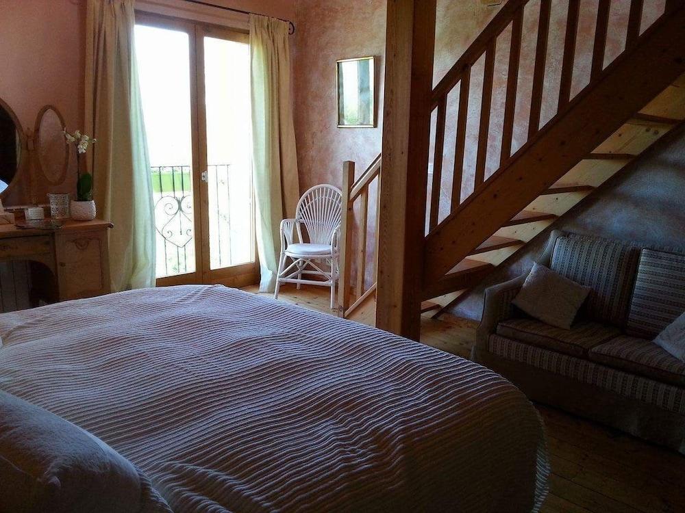 La Cocagnière - In a rural location