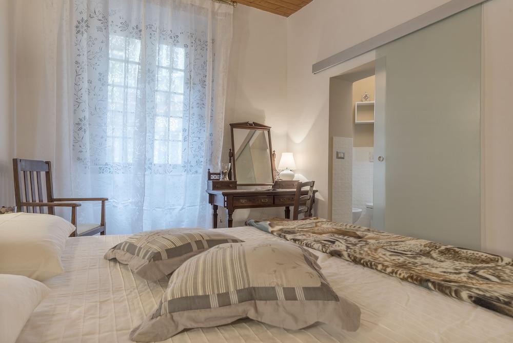 Villa Borghese Roomy Flat