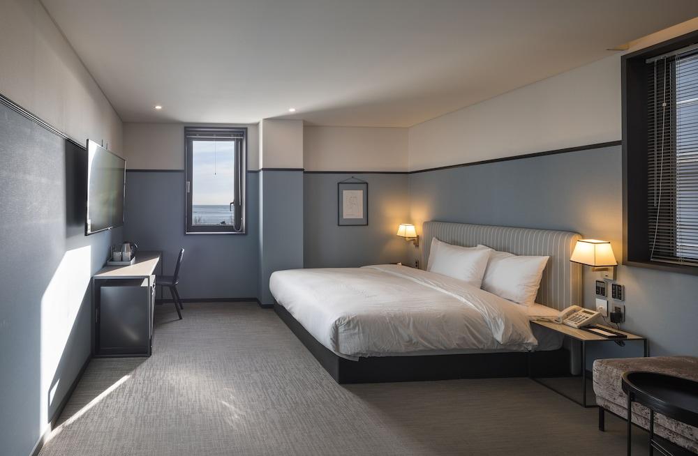 Brown Dot Hotel Songjeong