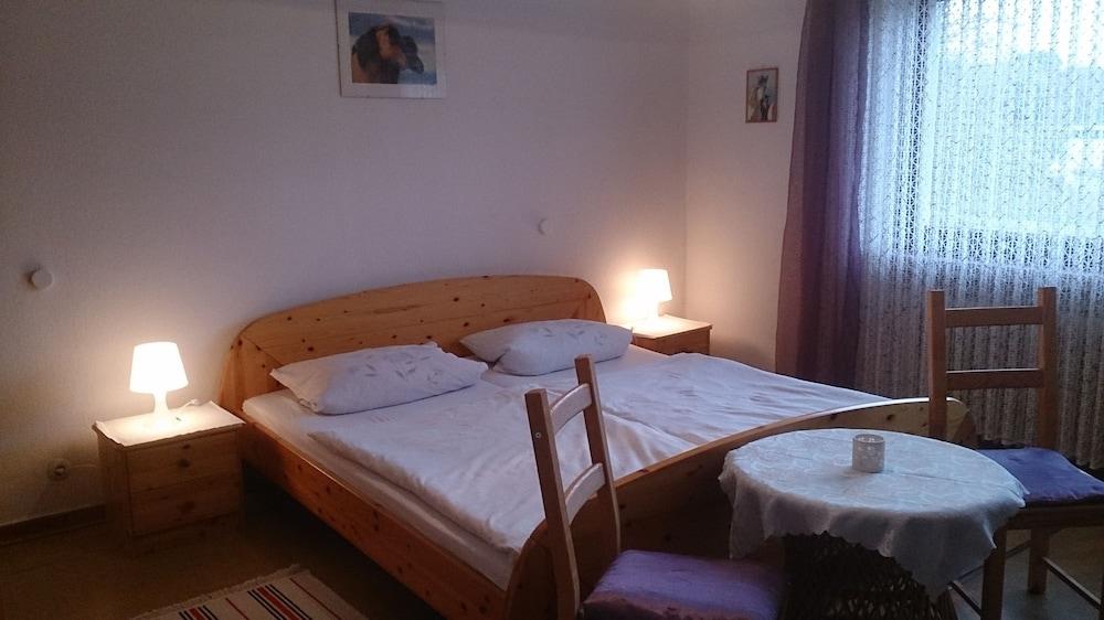 Gästehaus Burgwald-Trekking