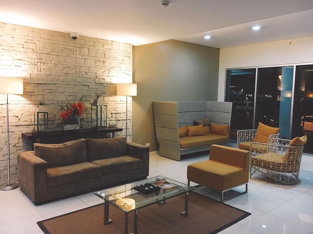 Avida Tower Cebu by Sleepingpong