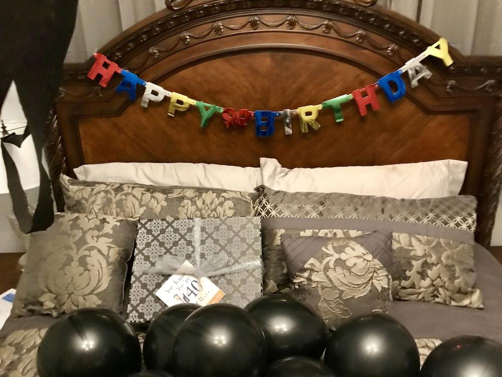 Tillinghast Manor Bed & Brunch