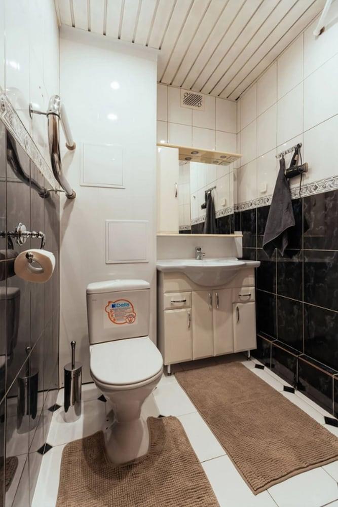 Mini-hotel on Butlerova