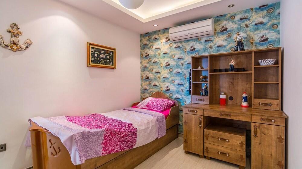 Elite Admiral Premium A2 12