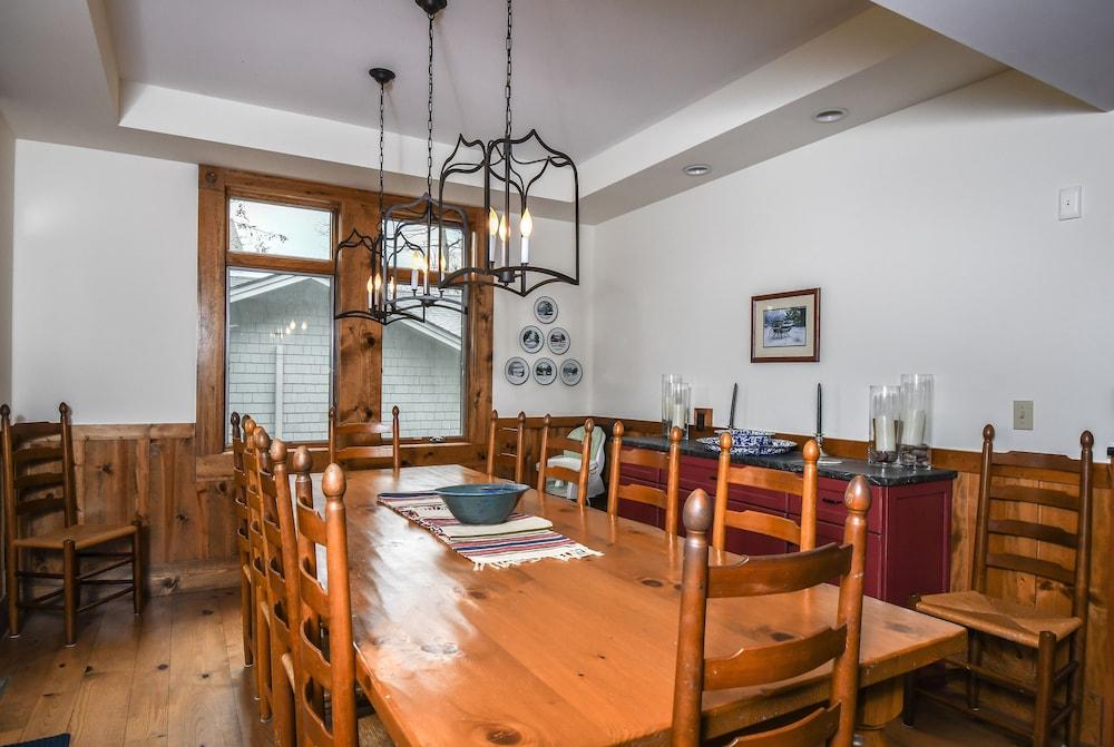 Skydance 5 Bedroom House