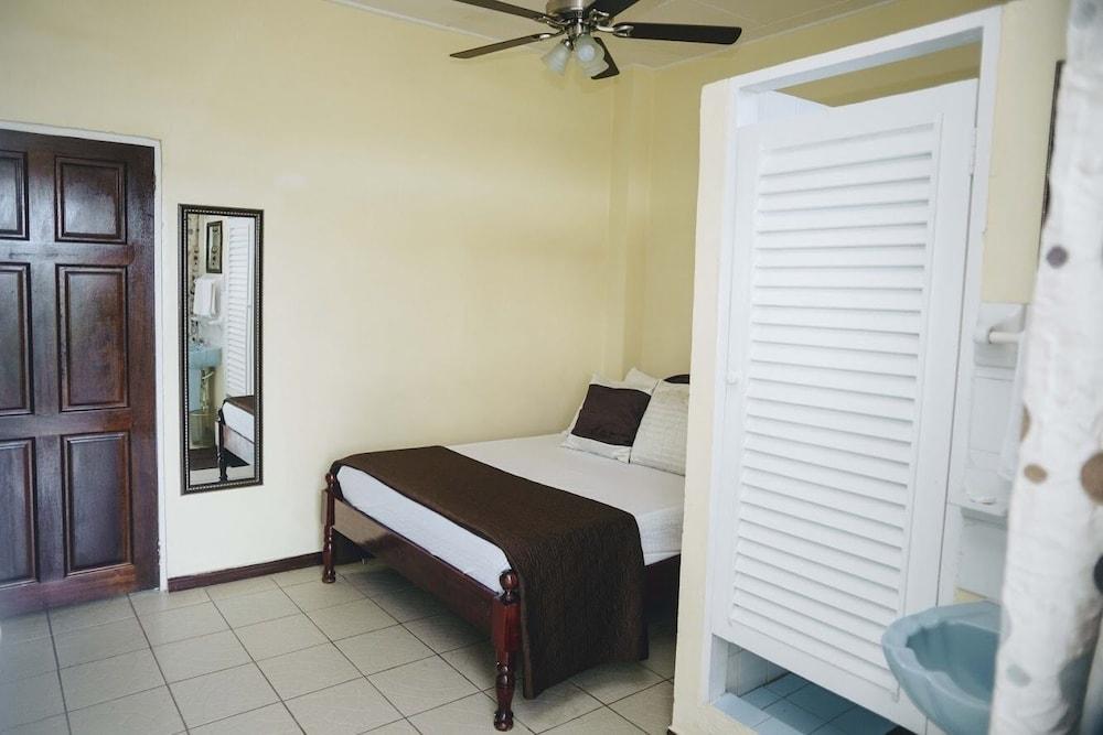 K&VC International Hotel