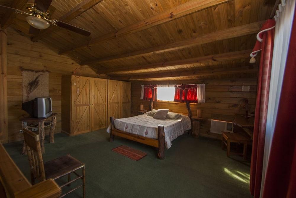 Rancho Paradise - Adults  Only