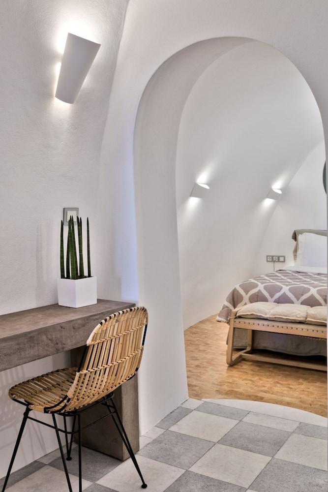 Namaste Suites by Oias Local Cavehouses