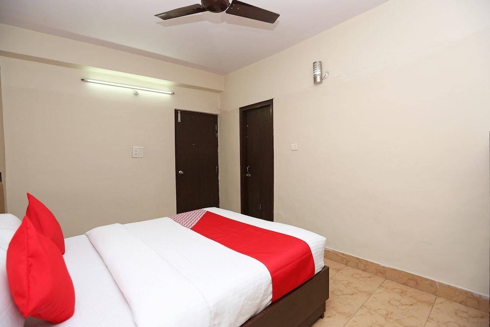 OYO 19668 Udupi Residency