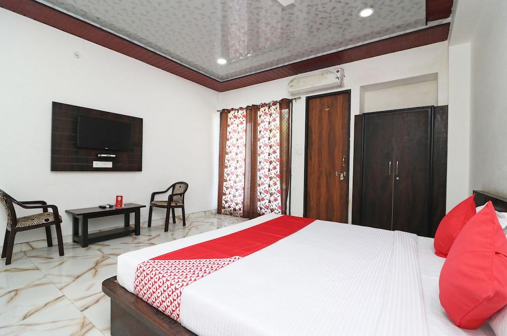 OYO 24123 Maha Nandini Resort