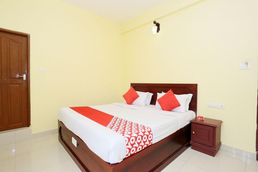 OYO 23226 Pranav 4 Seasons