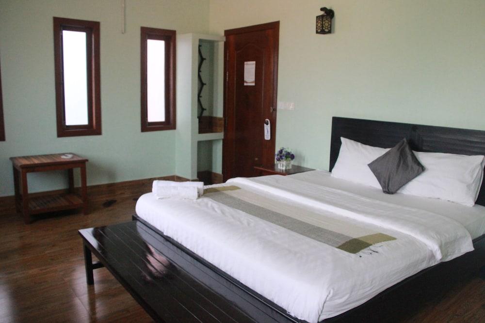 The Coconut House Villa