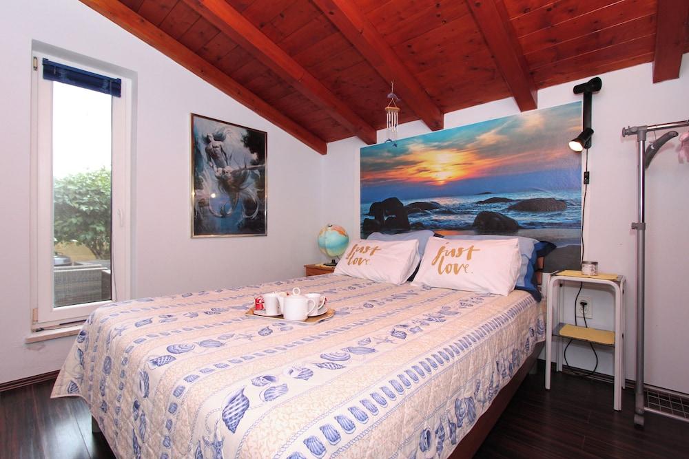 Apartments Villa Nikola