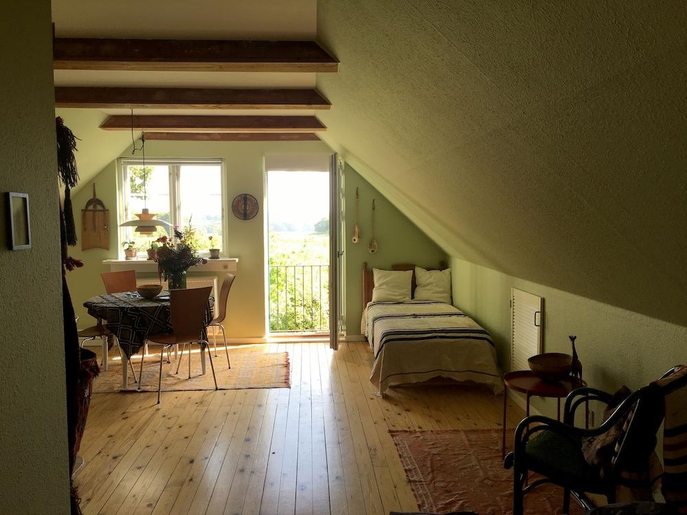 Hørhaven Bed and Breakfast